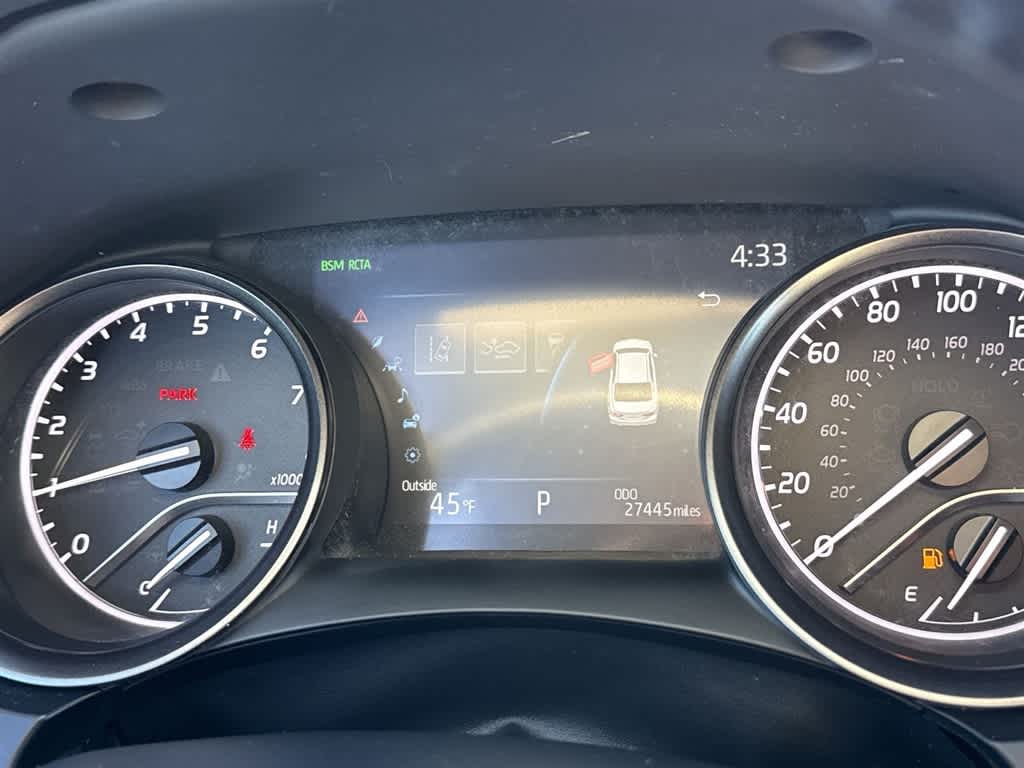 Thumbnail: 2023 Toyota Camry - 21