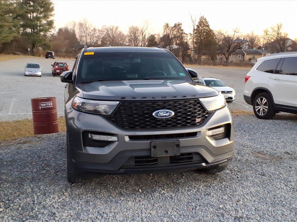 Thumbnail: 2021 Ford Explorer - 6