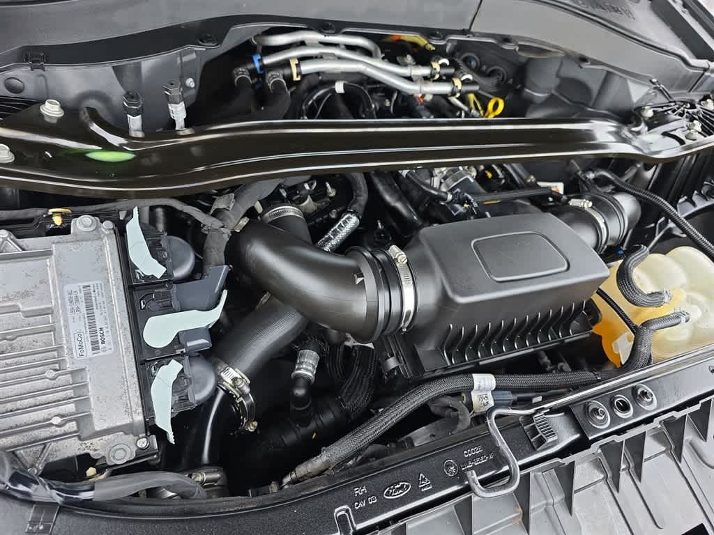 Thumbnail: 2021 Ford Explorer - 29