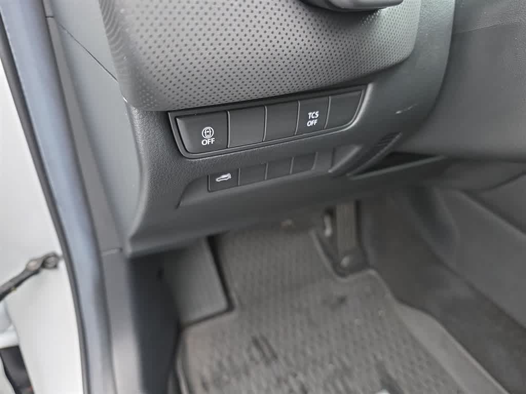 Thumbnail: 2024 Mazda CX-50 - 14