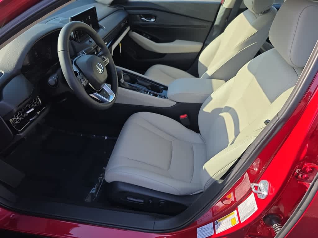 Thumbnail: 2025 Honda Accord - 15