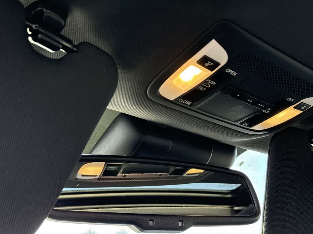 Thumbnail: 2021 Acura ILX - 14