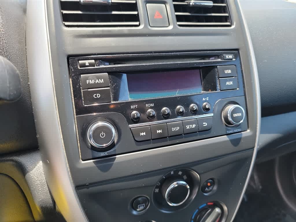 Thumbnail: 2015 Nissan Versa - 20