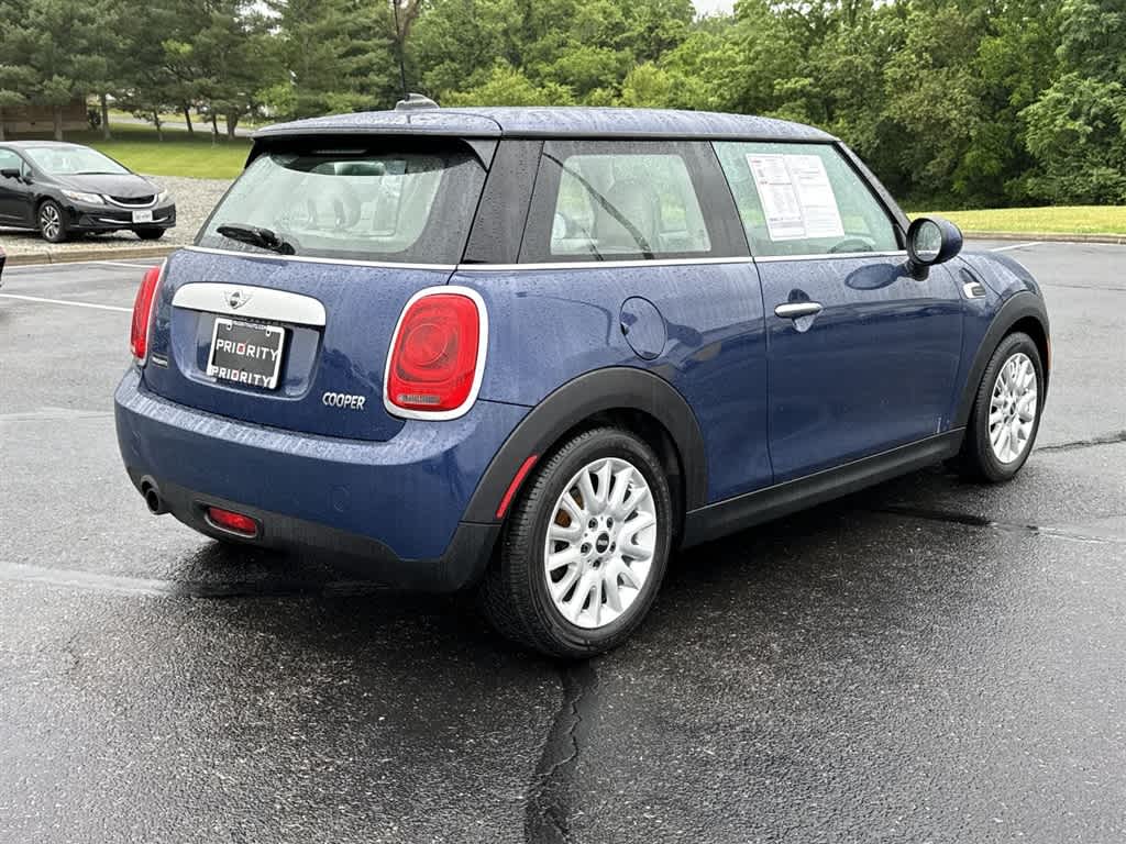 Thumbnail: 2014 MINI Cooper Hardtop - 9