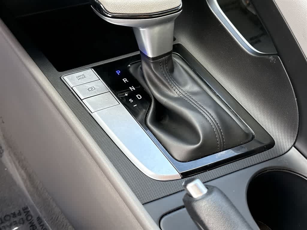 Thumbnail: 2024 Hyundai Elantra - 26