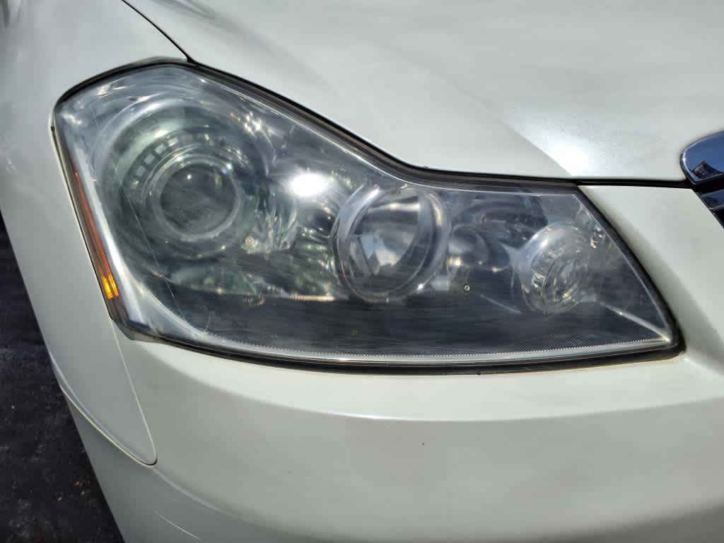 2006 INFINITI M35 Base 10