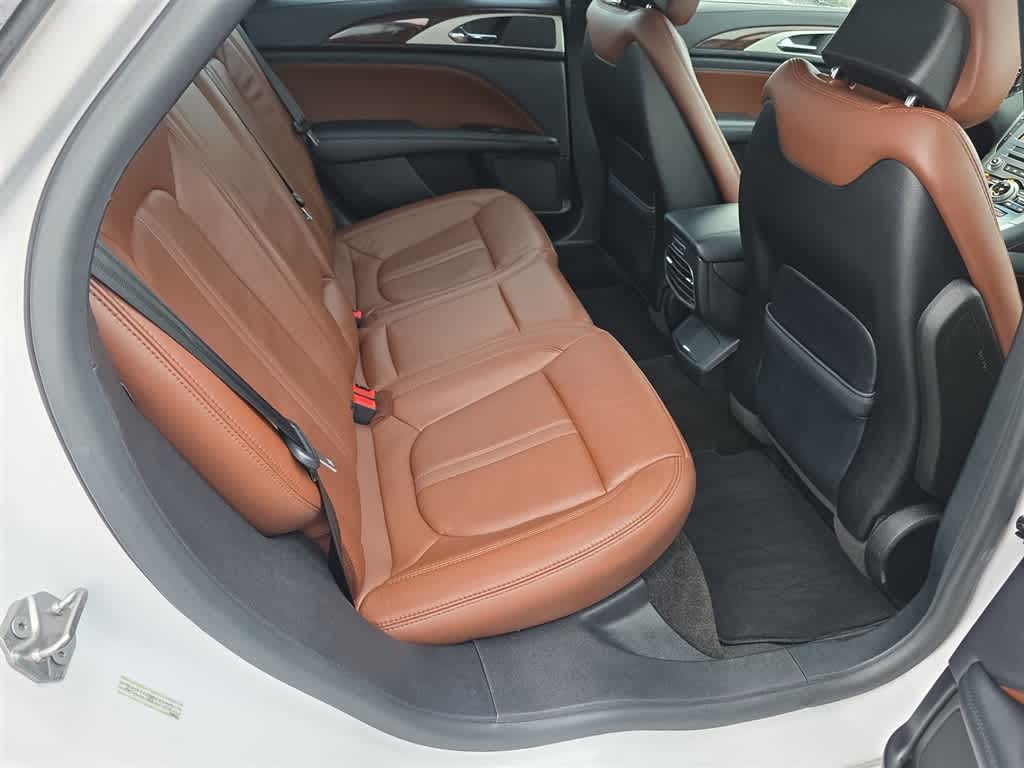 Thumbnail: 2017 Lincoln MKZ - 11