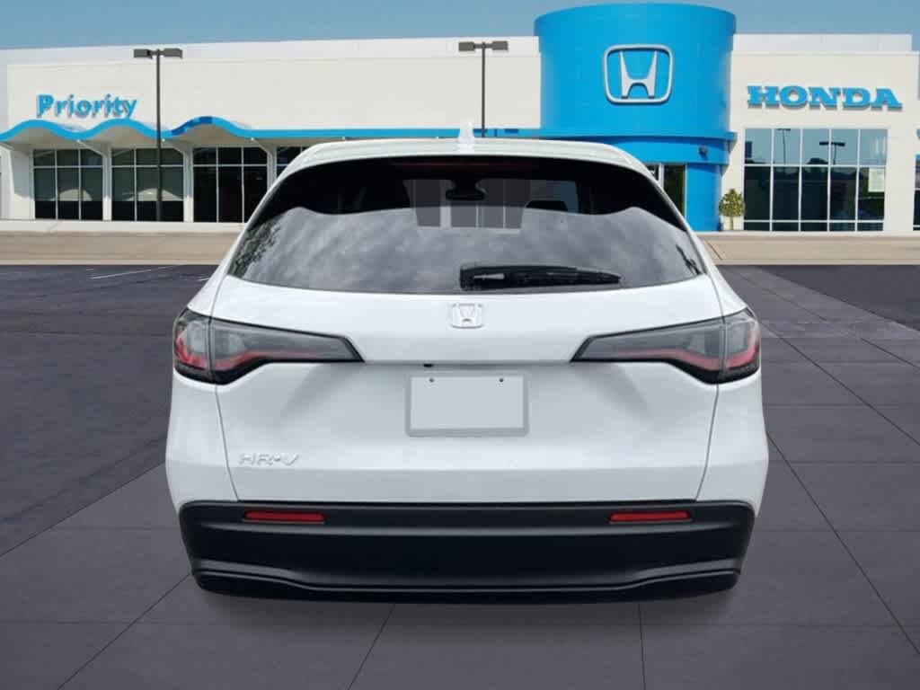 Thumbnail: 2026 Honda HR-V - 4