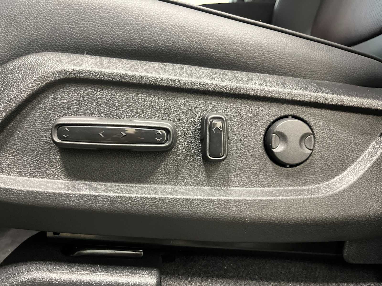 Thumbnail: 2026 Honda Pilot - 11