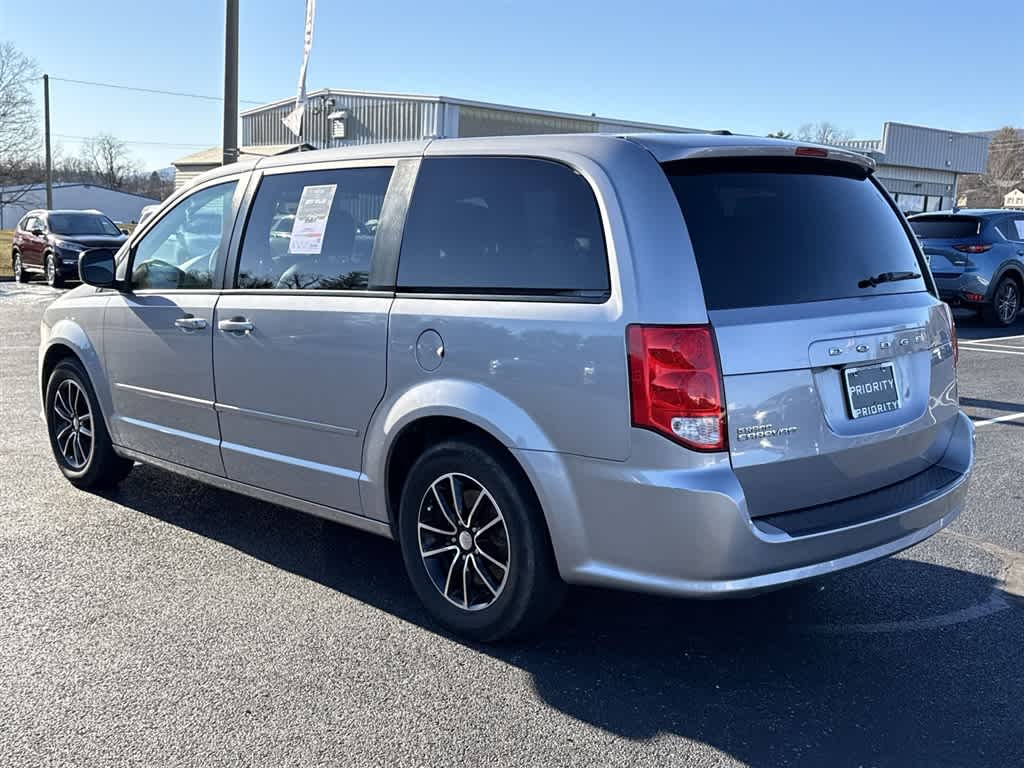 Thumbnail: 2017 Dodge Grand Caravan - 7