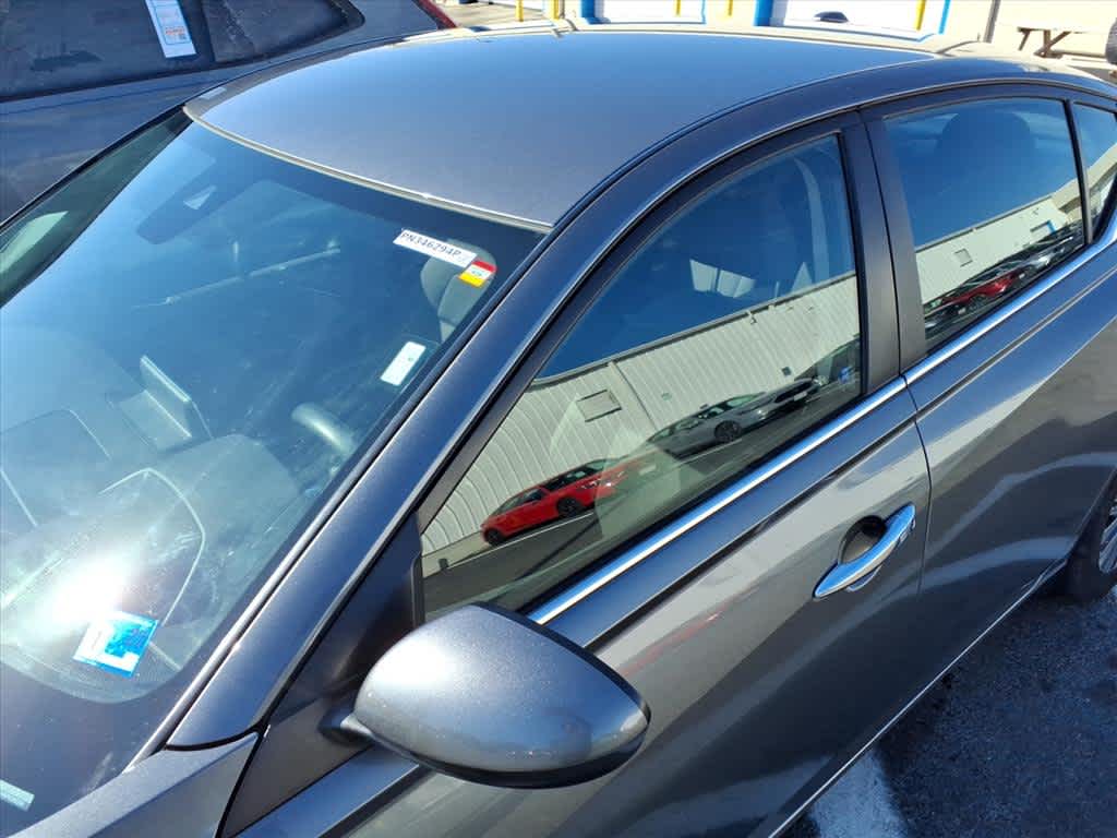 Thumbnail: 2023 Nissan Altima - 13