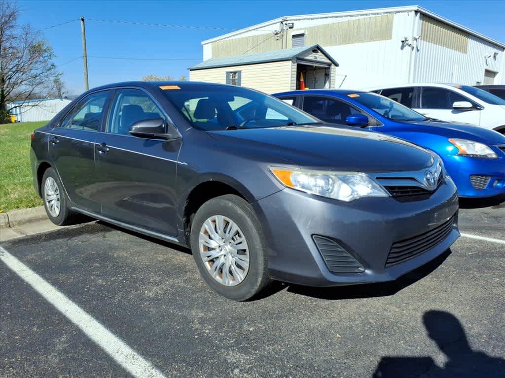 Thumbnail: 2012 Toyota Camry - 12