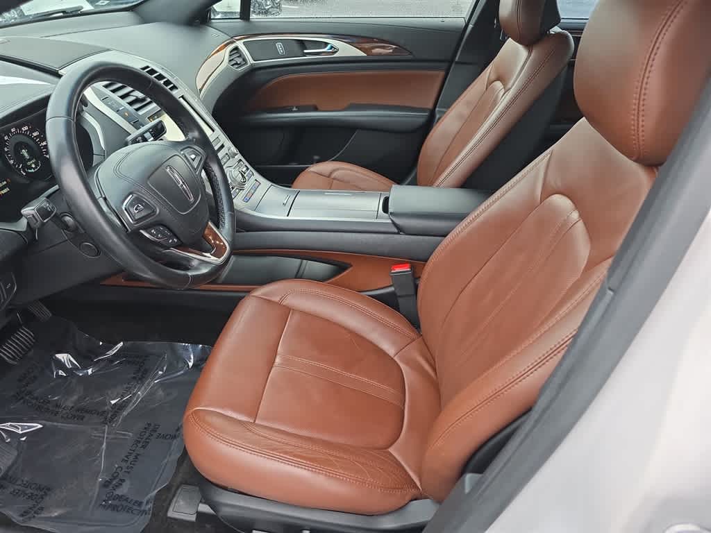 Thumbnail: 2017 Lincoln MKZ - 15