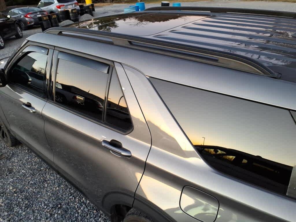 Thumbnail: 2021 Ford Explorer - 9