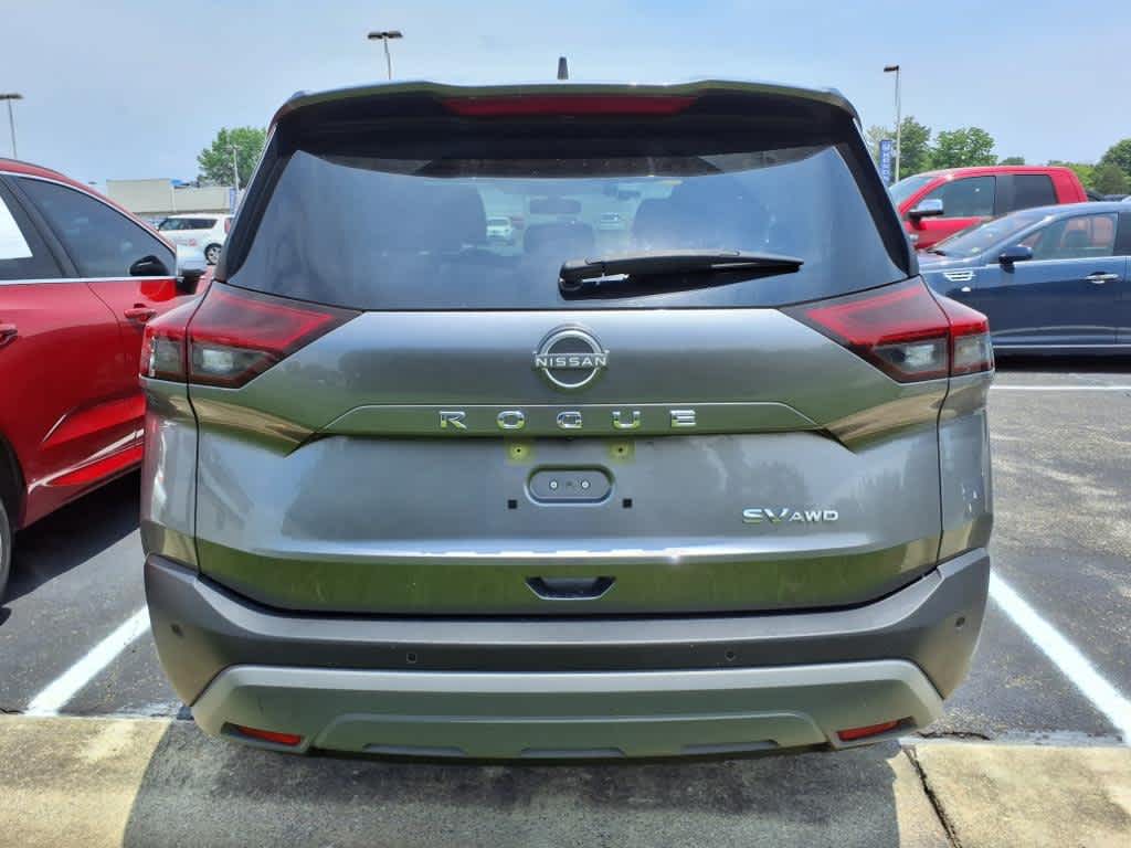2023 Nissan Rogue SV 3