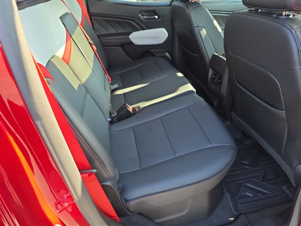 Thumbnail: 2024 GMC Canyon - 12