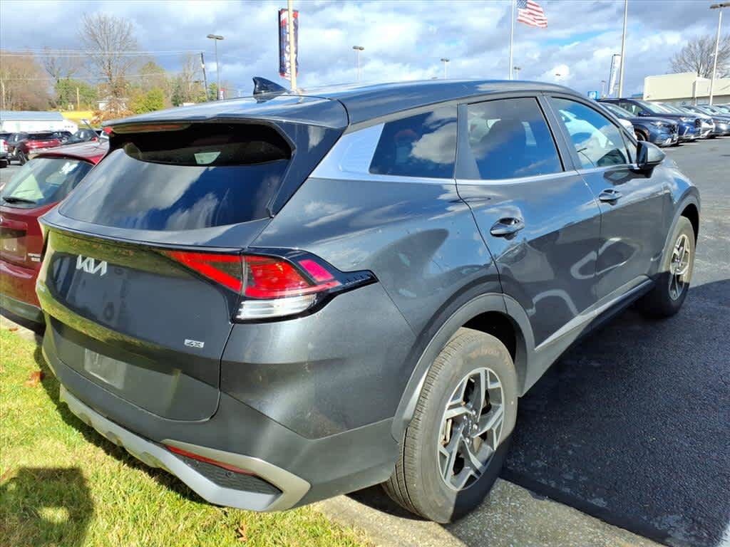 Thumbnail: 2024 Kia Sportage - 6