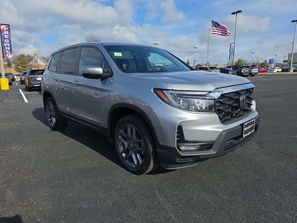 Thumbnail: 2023 Honda Passport - 3