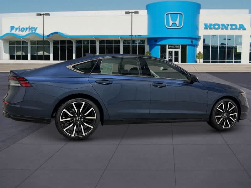 Thumbnail: 2025 Honda Accord - 8