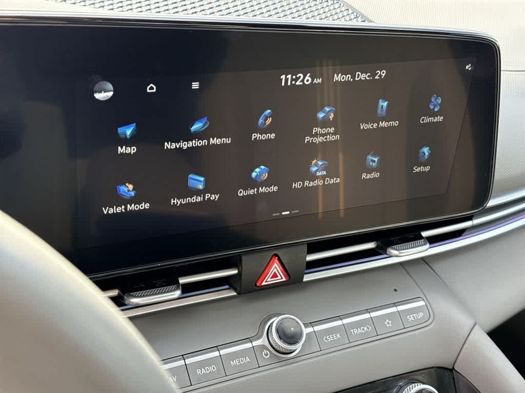 Thumbnail: 2024 Hyundai Elantra - 24