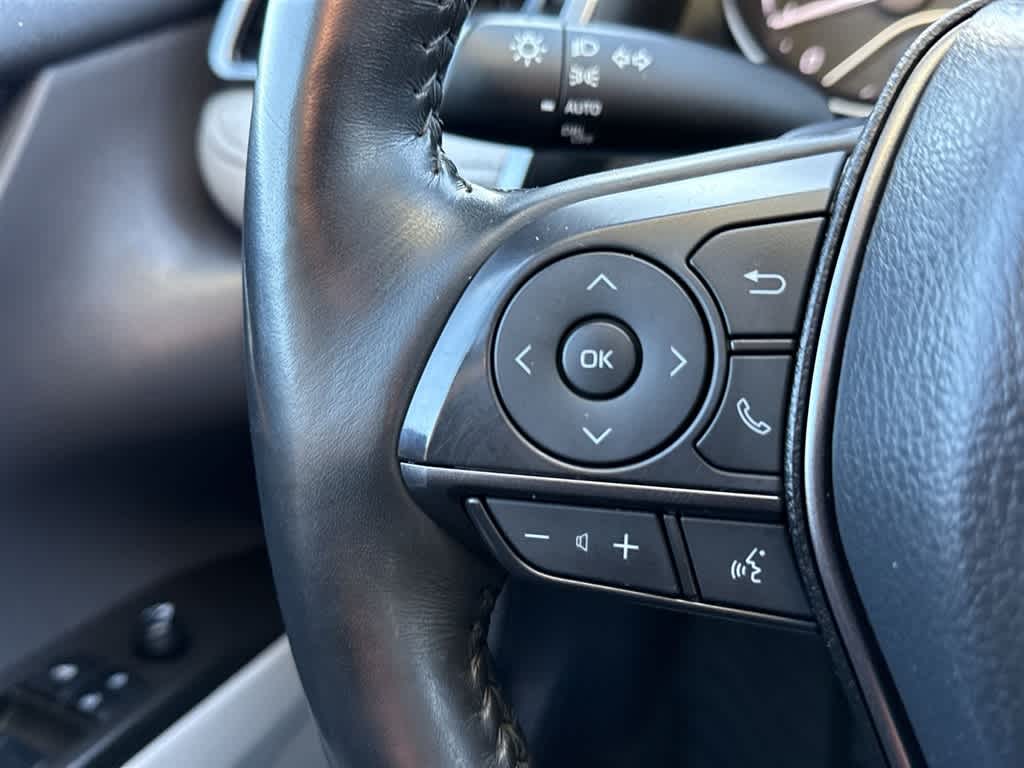 Thumbnail: 2023 Toyota Camry - 12