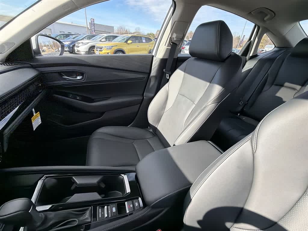 Thumbnail: 2025 Honda Accord - 29