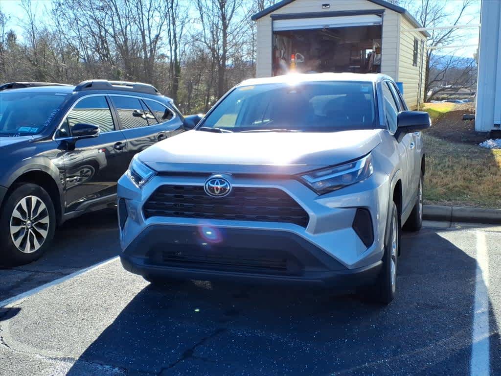 Thumbnail: 2023 Toyota RAV4 - 4