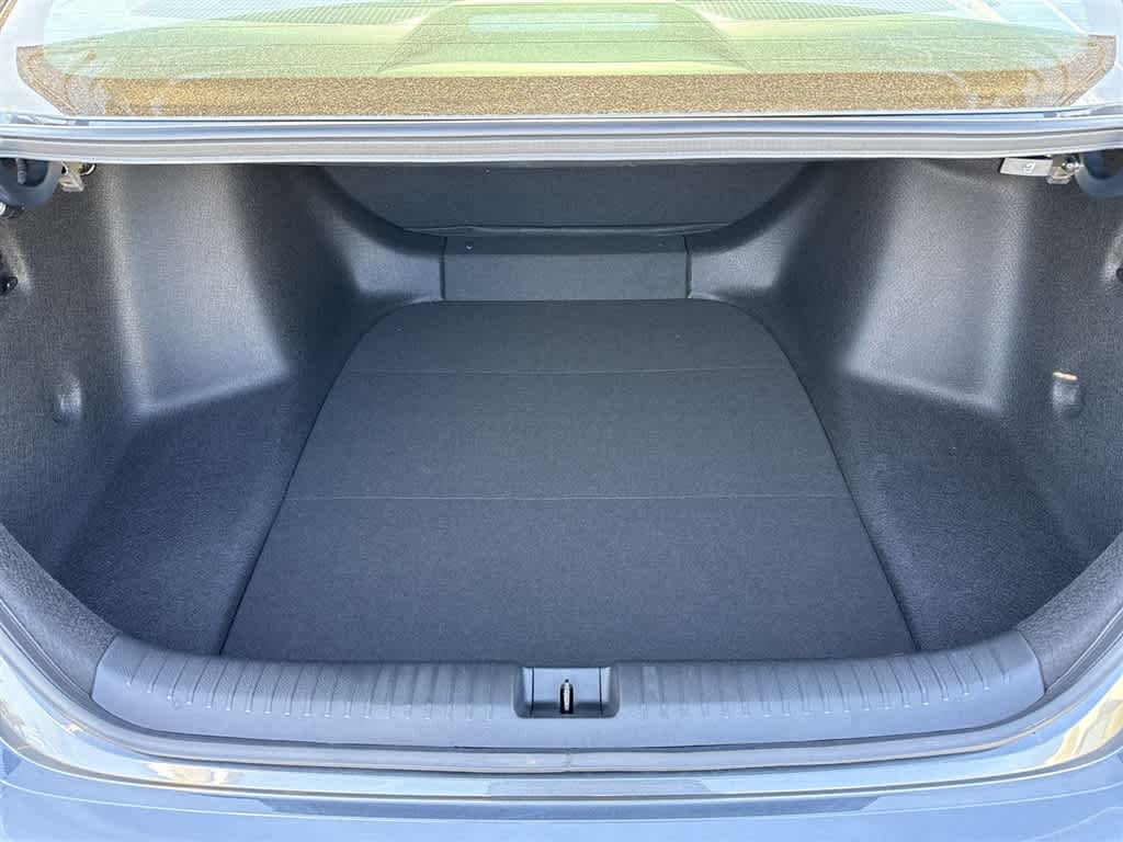 Thumbnail: 2025 Honda Accord - 28