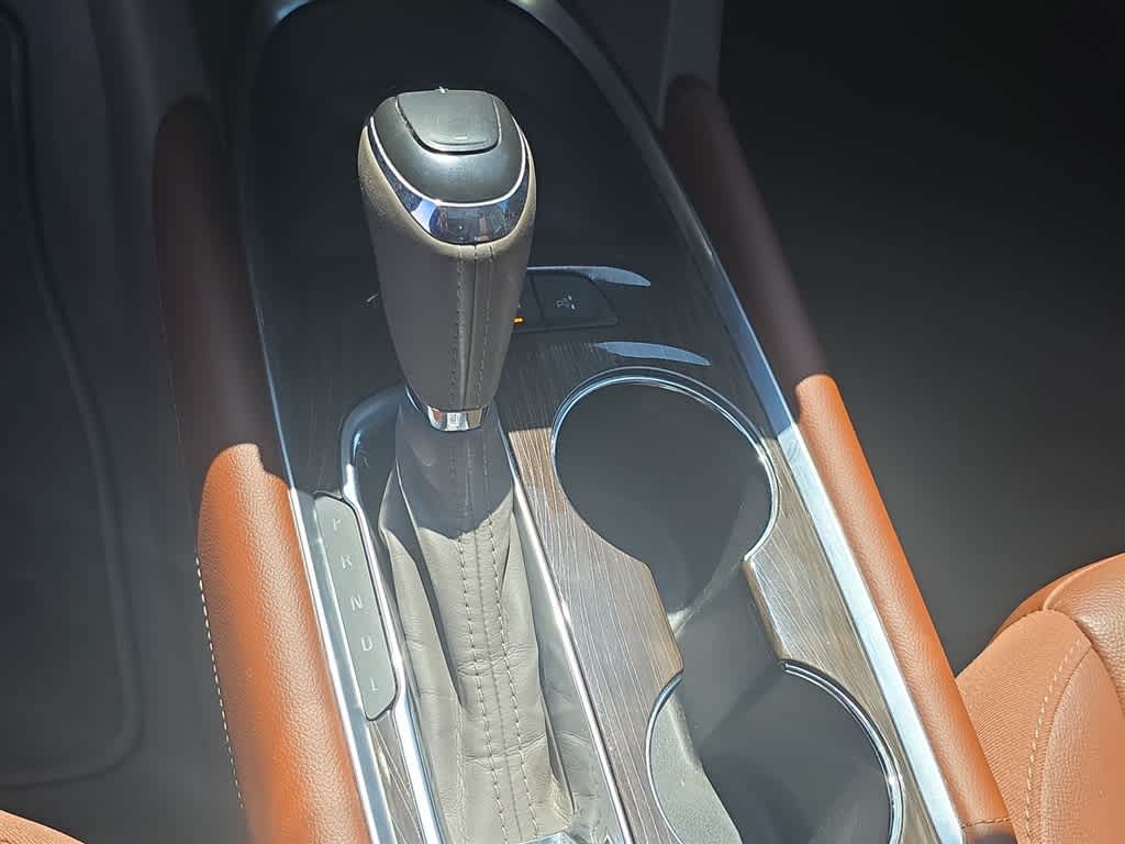 Thumbnail: 2017 Chevrolet Malibu - 23