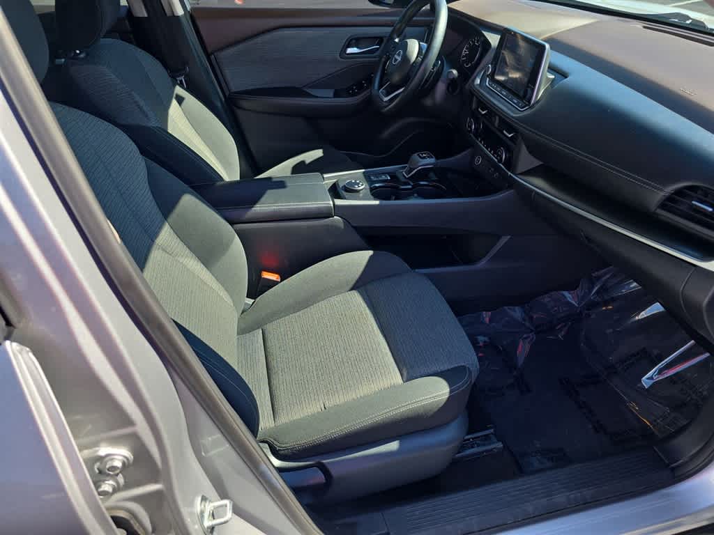 Thumbnail: 2023 Nissan Rogue - 15