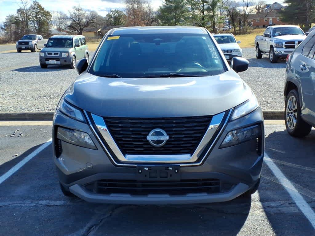 Thumbnail: 2023 Nissan Rogue - 3