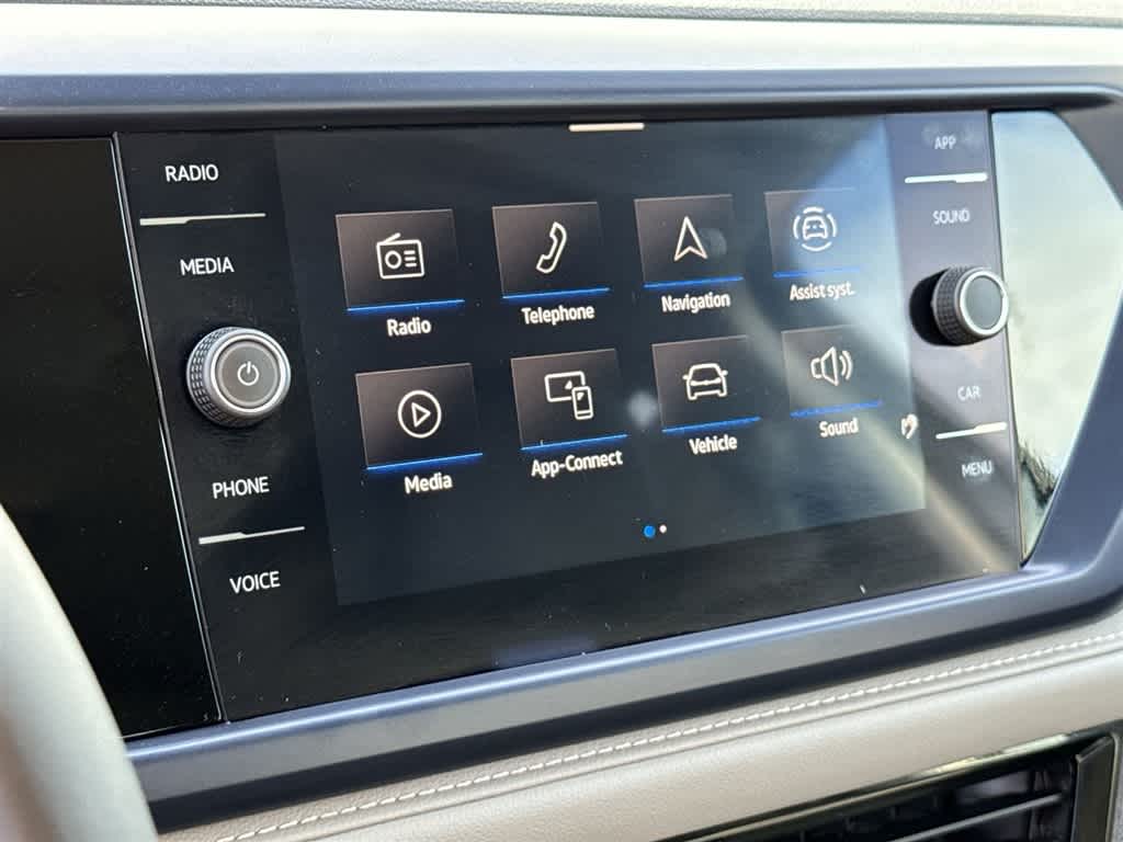 Thumbnail: 2024 Volkswagen Taos - 21