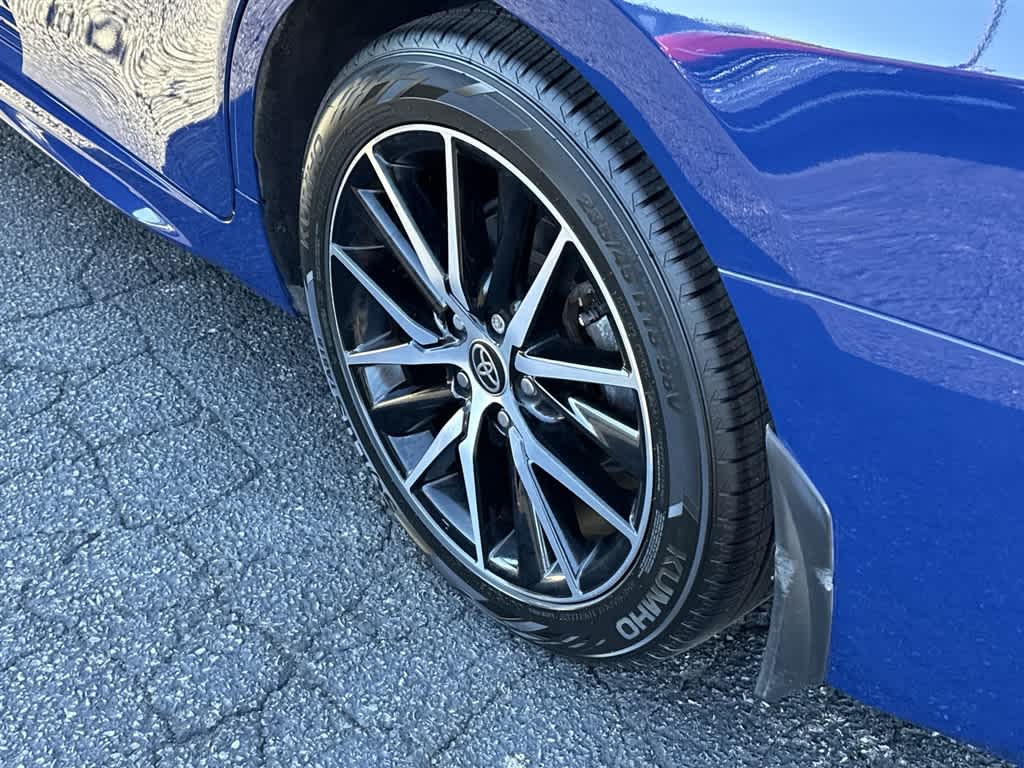 Thumbnail: 2023 Toyota Camry - 30