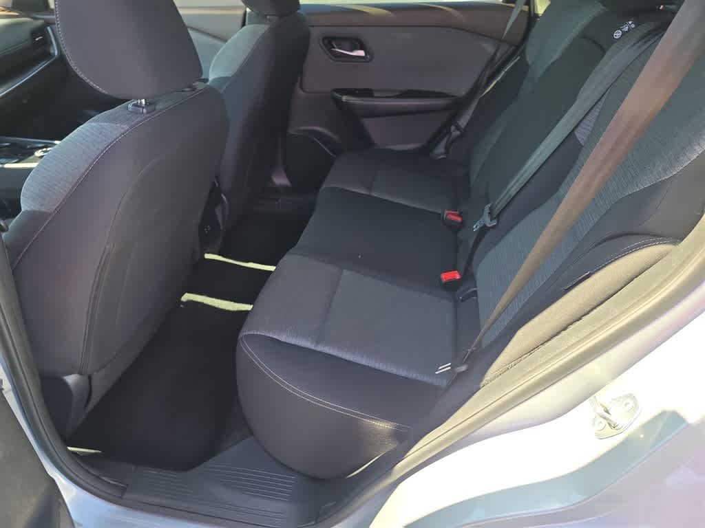 Thumbnail: 2023 Nissan Rogue - 18