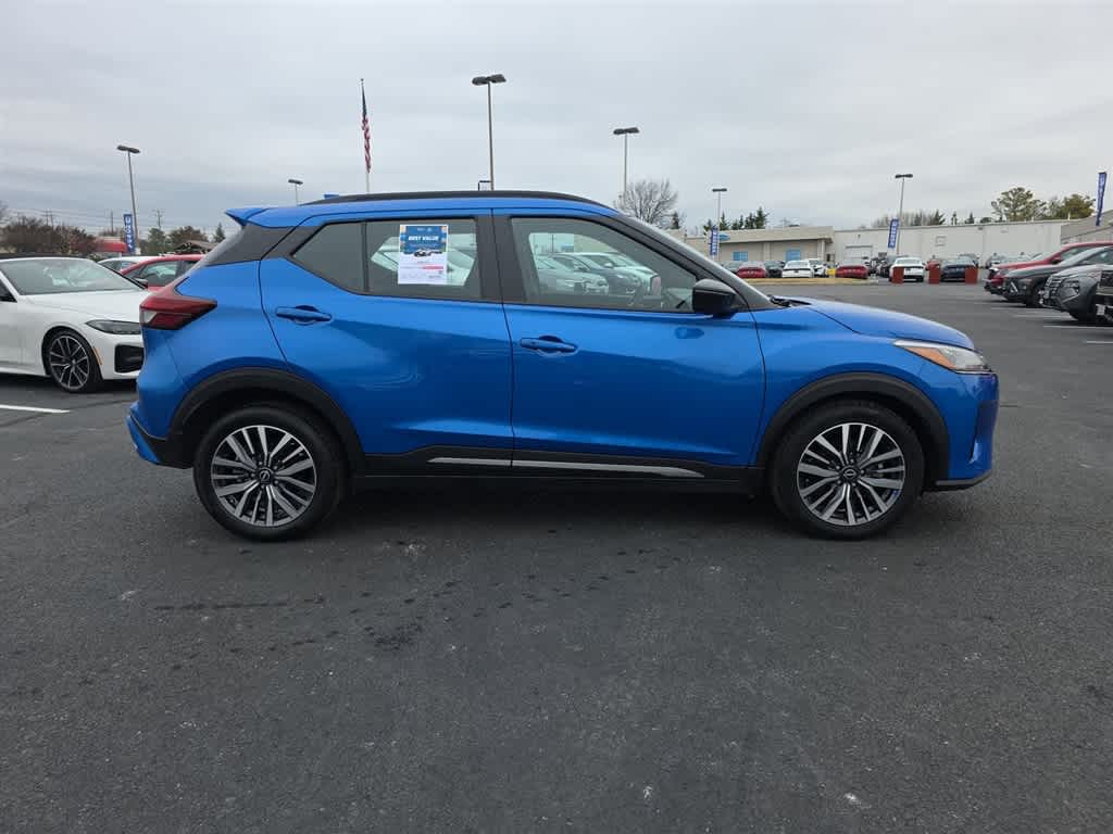 Thumbnail: 2024 Nissan Kicks - 2