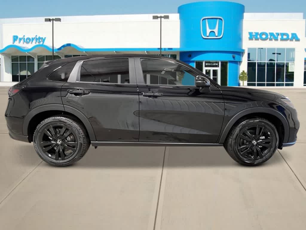 Thumbnail: 2026 Honda HR-V - 8