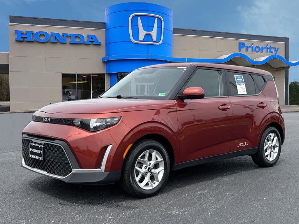 2023 Kia Soul LX -
                  Roanoke, VA