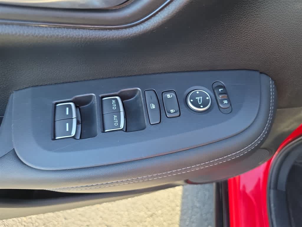 Thumbnail: 2025 Honda HR-V - 17