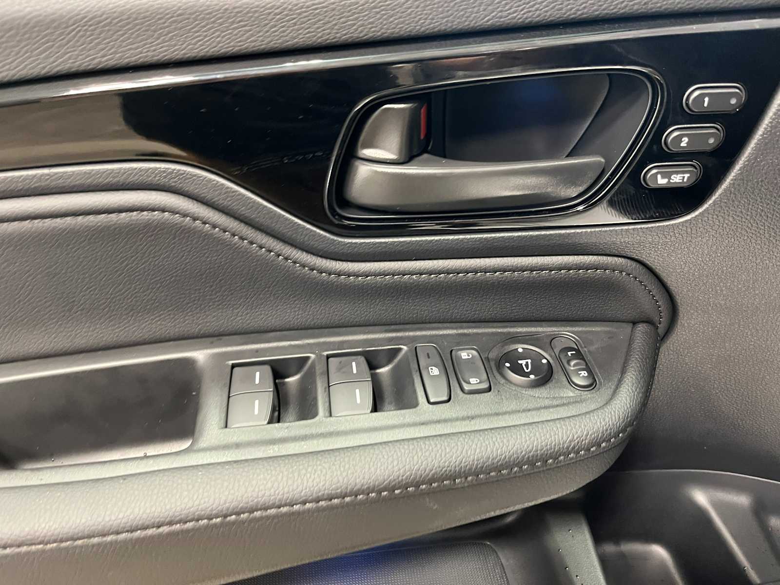 Thumbnail: 2026 Honda Odyssey - 13