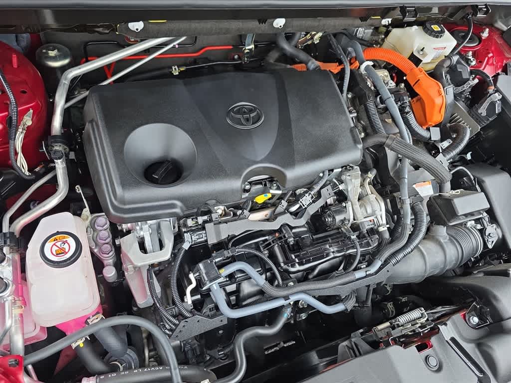 Thumbnail: 2021 Toyota RAV4 - 31