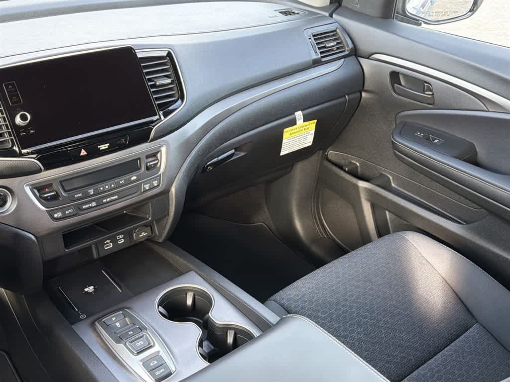 Thumbnail: 2025 Honda Ridgeline - 12