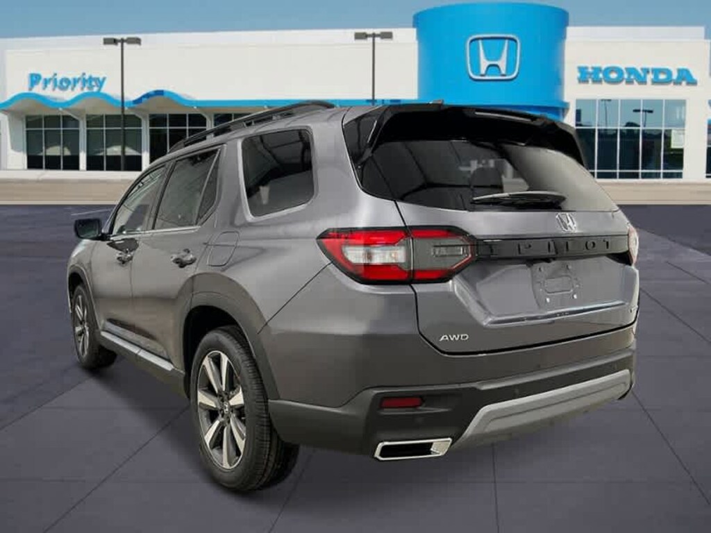 New 2025 Honda Pilot Touring SUV