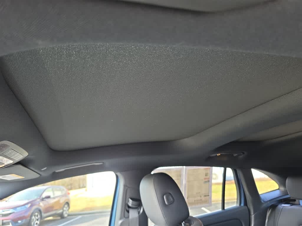 Thumbnail: 2021 Mercedes-Benz GLA - 25