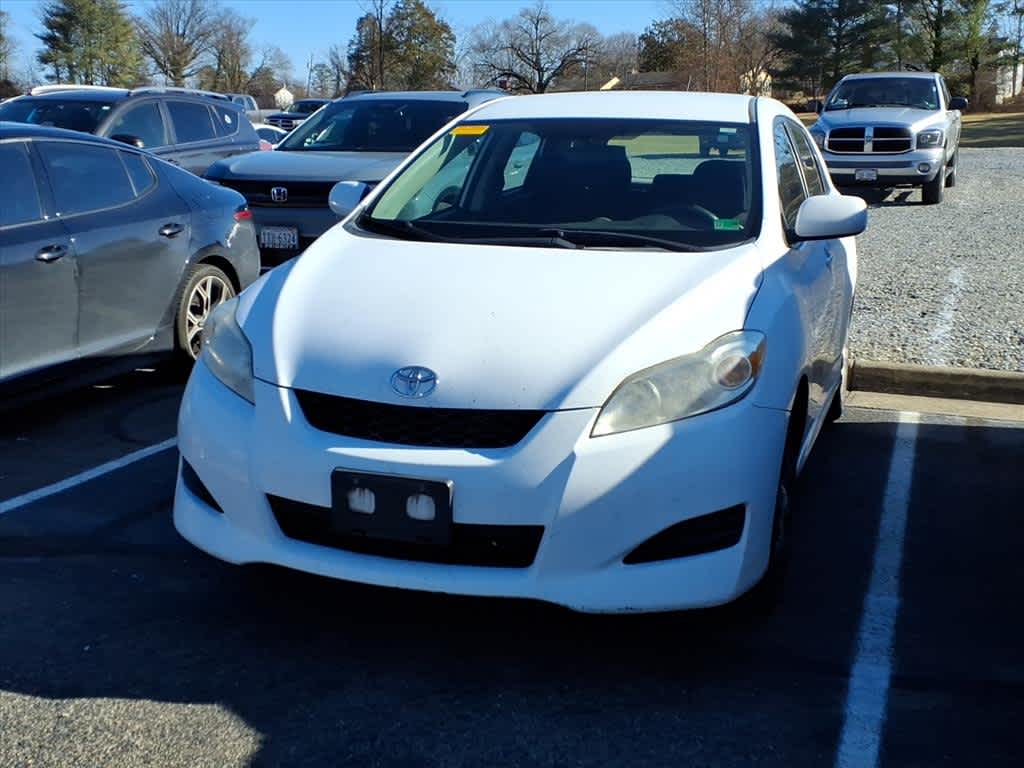 Thumbnail: 2010 Toyota Matrix - 2