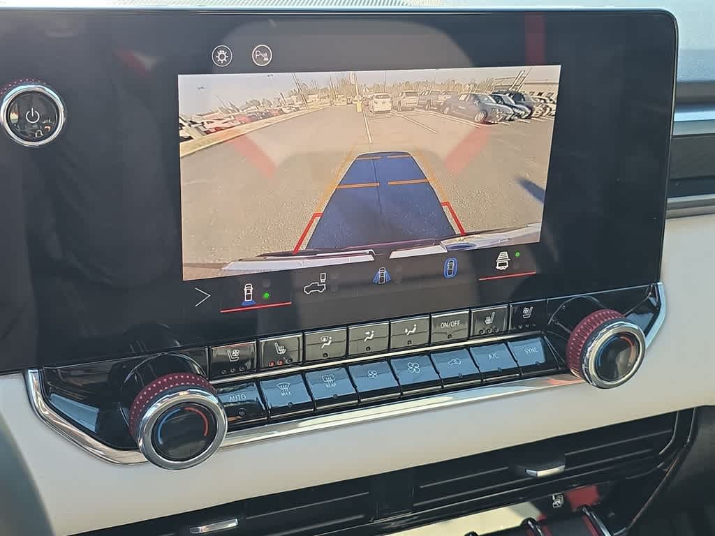 Thumbnail: 2024 GMC Canyon - 21