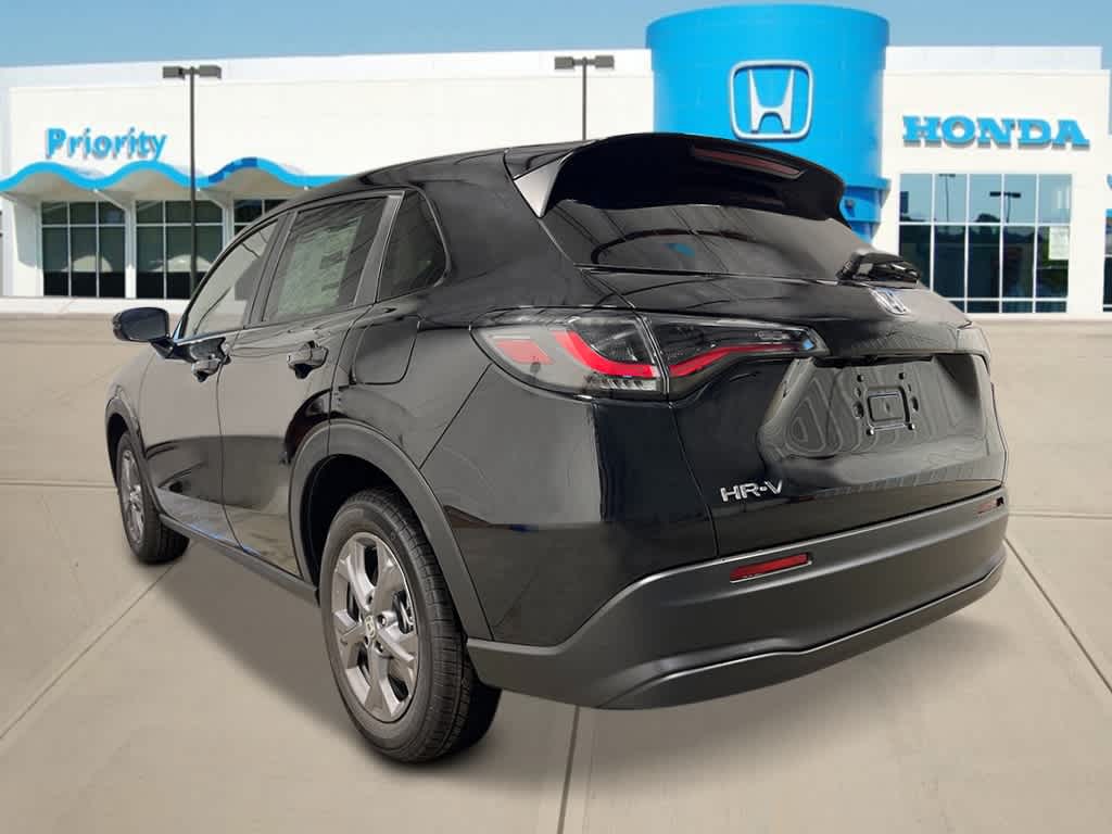 Thumbnail: 2026 Honda HR-V - 3