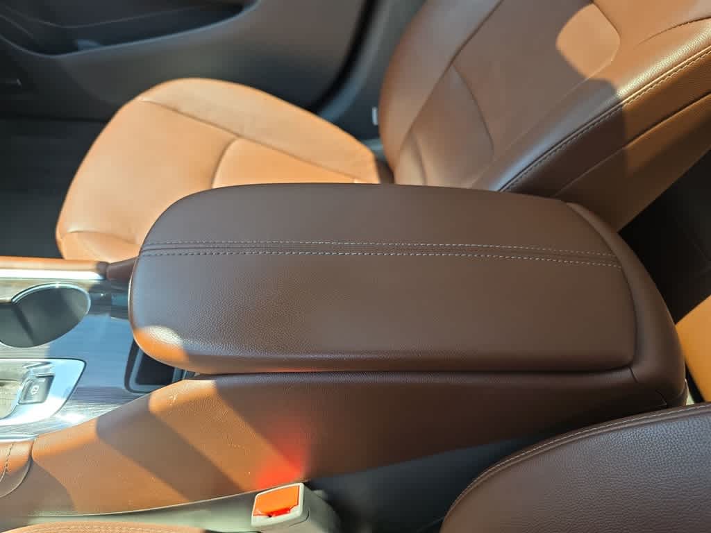 Thumbnail: 2017 Chevrolet Malibu - 24