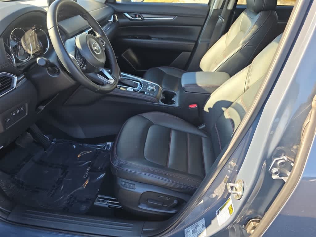 Thumbnail: 2025 Mazda CX-5 - 17