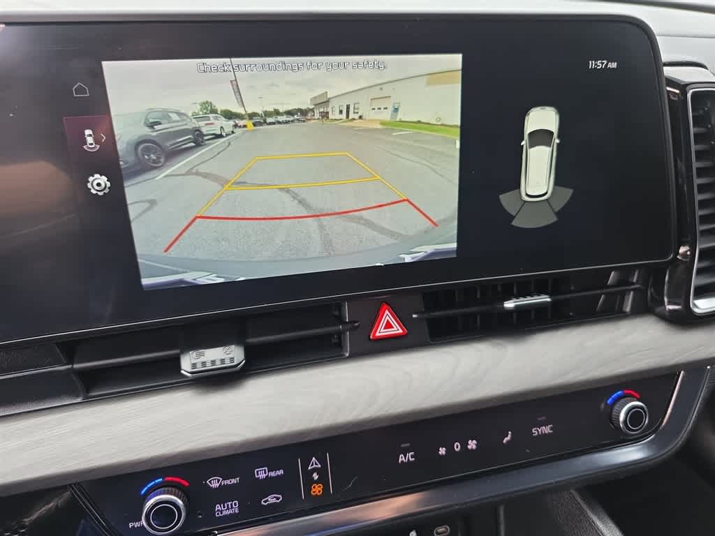 Thumbnail: 2023 Kia Sportage - 23