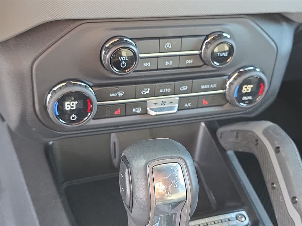 Thumbnail: 2023 Ford Bronco - 24